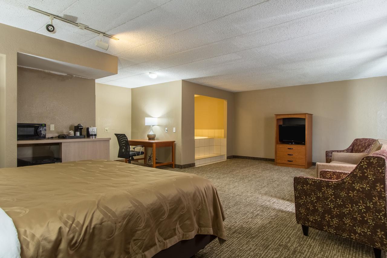 Greenridge Hotel Wickliffe Εξωτερικό φωτογραφία